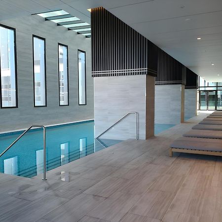 Mega Style Apartments Victoria One Melbourne Bagian luar foto