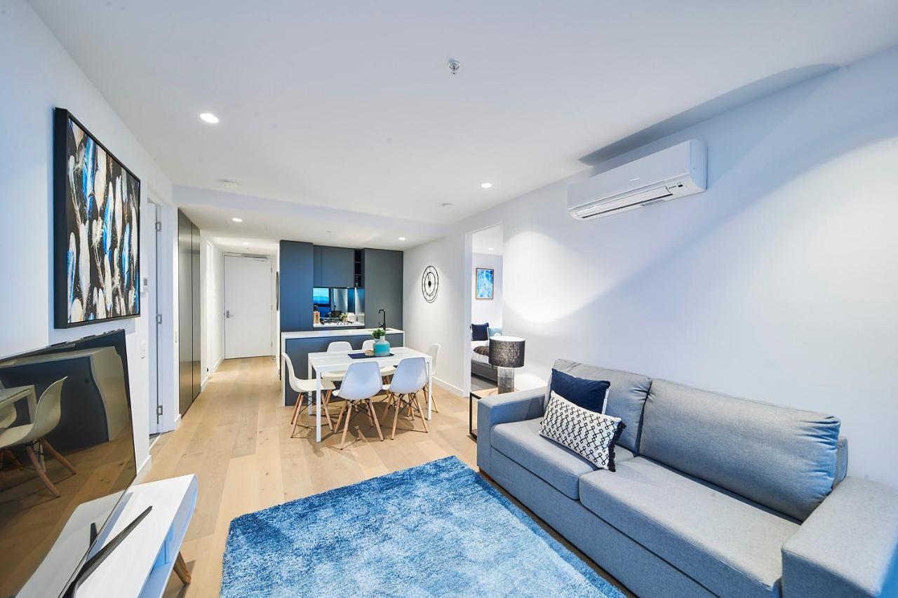 Mega Style Apartments Victoria One Melbourne Bagian luar foto