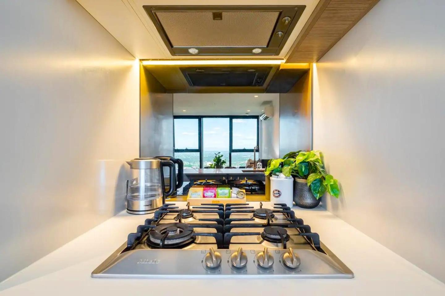 Mega Style Apartments Victoria One Melbourne Bagian luar foto